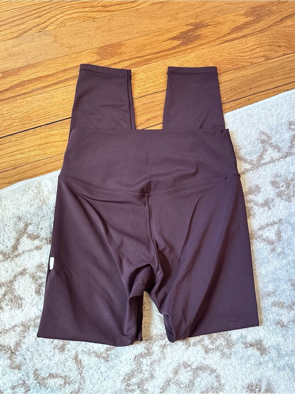 Vuori Set Two Piece AllTheForm Sports Bra Leggings Maroon Yoga Workout - Picture 6 of 7